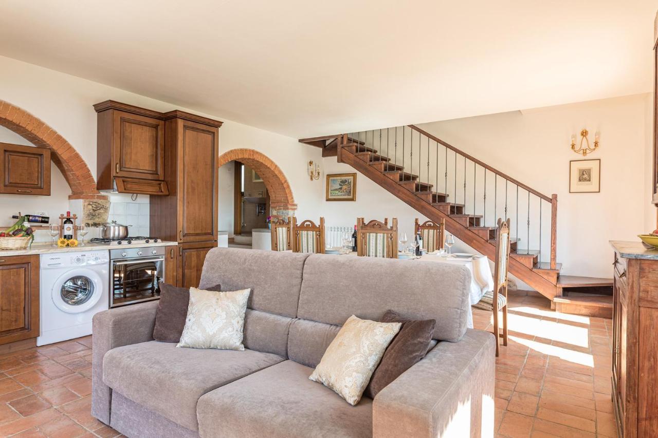 Villa Poggio Alle Case 페르지네발다르노 외부 사진