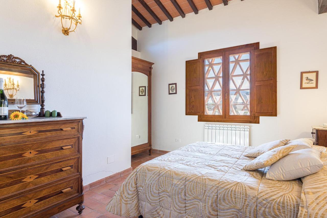 Villa Poggio Alle Case 페르지네발다르노 외부 사진